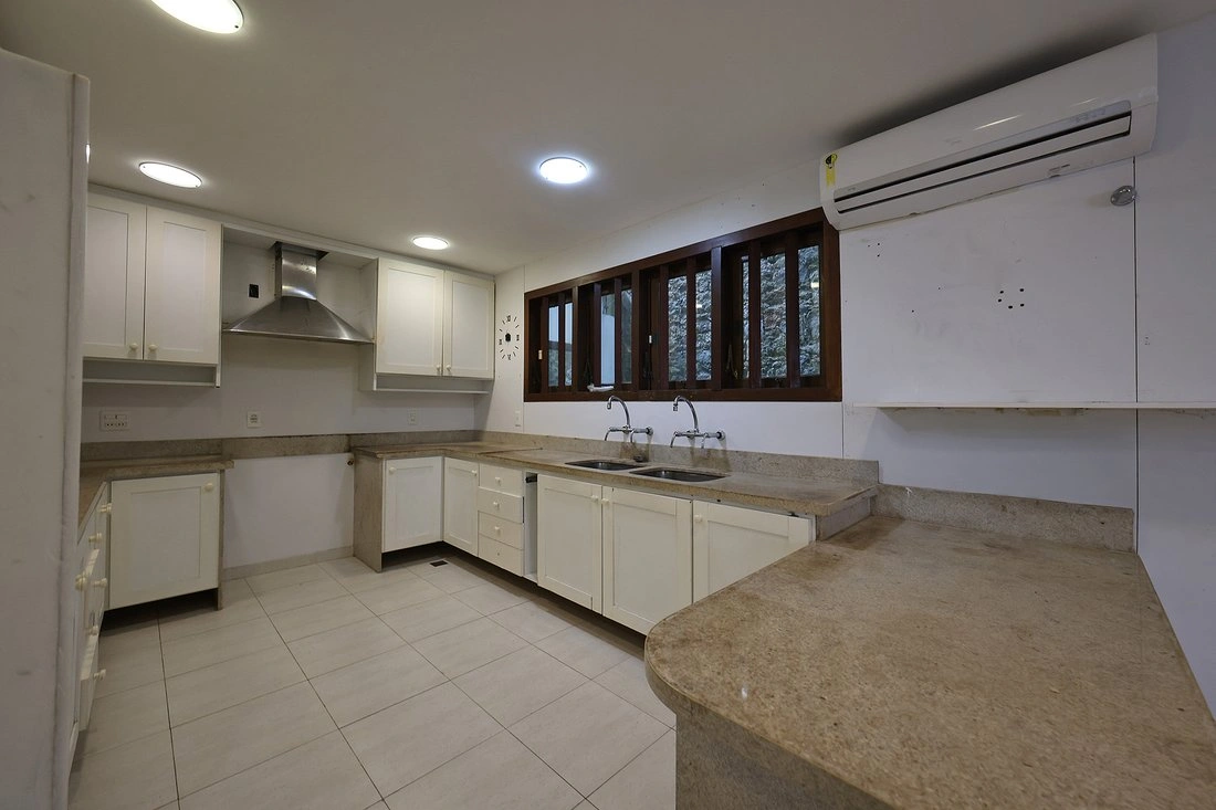 Дом 600 m2 с террасой в Рио-де-Жанейро, Бразилия