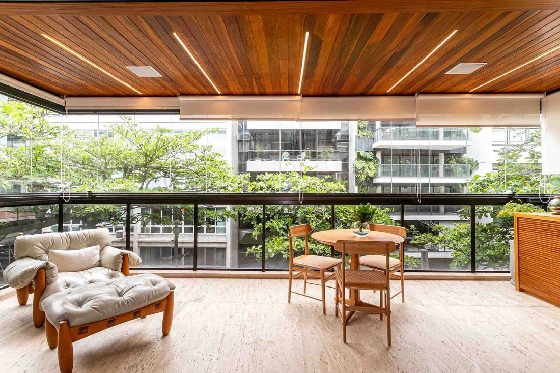 Квартира 230 m2 с гардеробной в Рио-де-Жанейро, Бразилия