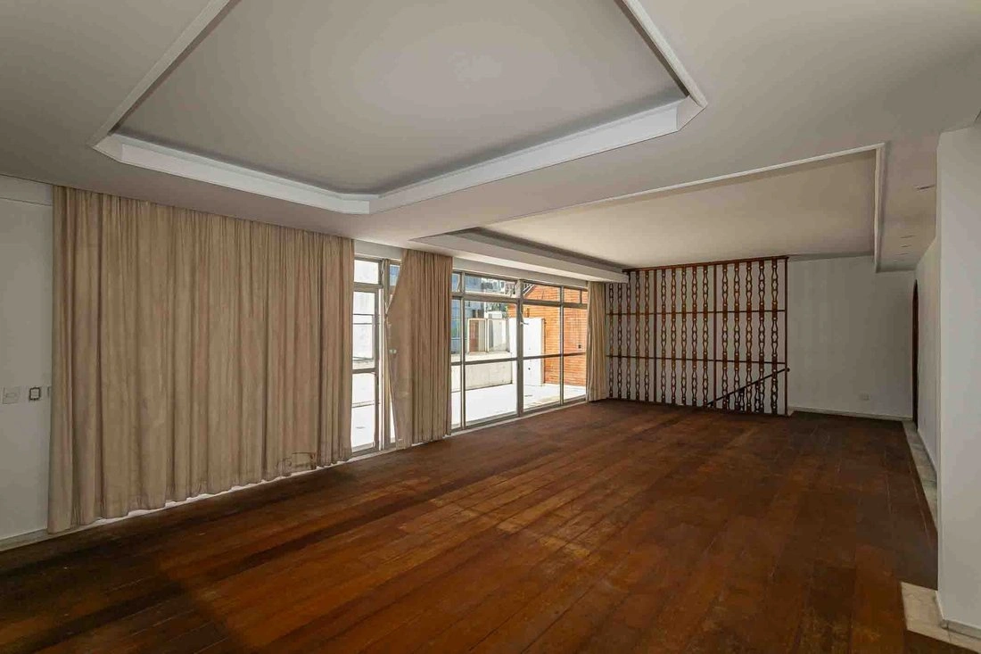 Пентхаус 295 m2 с гаражом в Рио-де-Жанейро, Бразилия