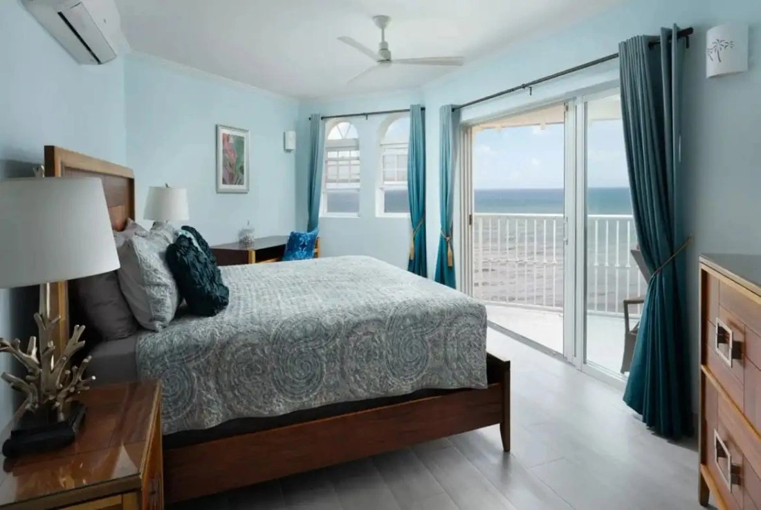 Пентхаус 3+1 с гардеробной в Бриджтауне, Барбадос