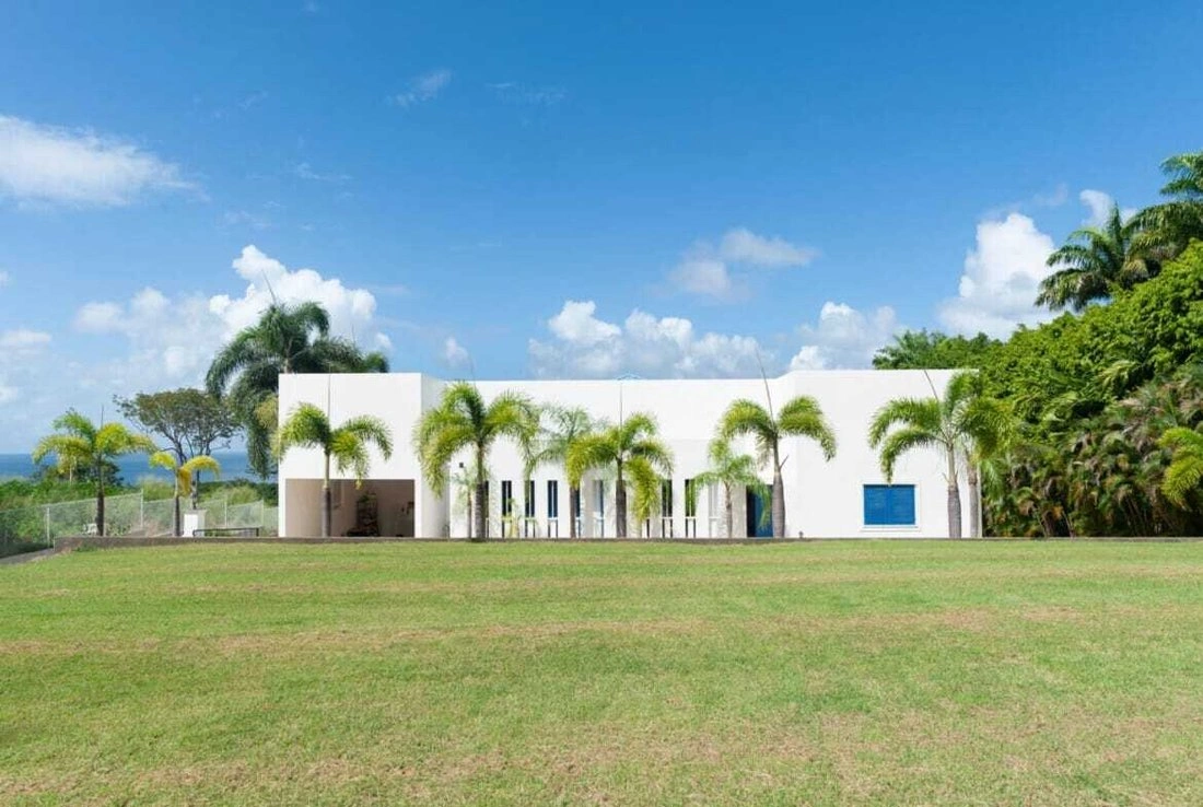 Вилла 651 m2 с парковкой в Бриджтауне, Барбадос