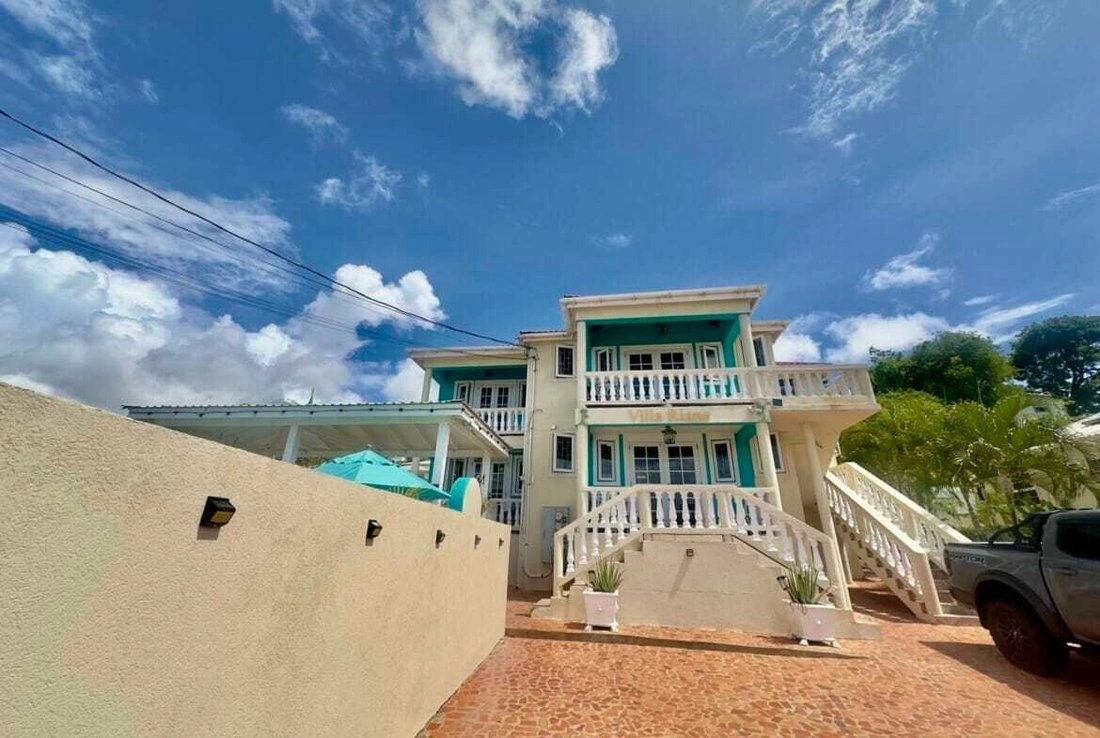 Квартира 9+1 с высоким потолком в Бриджтауне, Барбадос