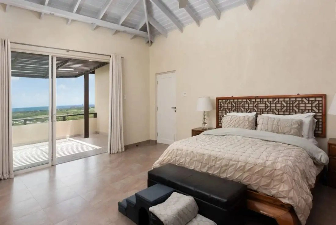 Вилла 400 m2 с высокими потолками в Бриджтауне, Барбадос