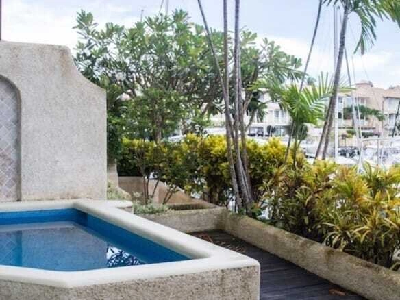 Квартира 149 m2 с открытым парковочным местом в Бриджтауне, Барбадос