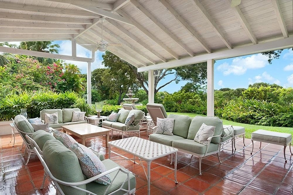 Вилла 692 m2 с видом на море в St. James, Barbados