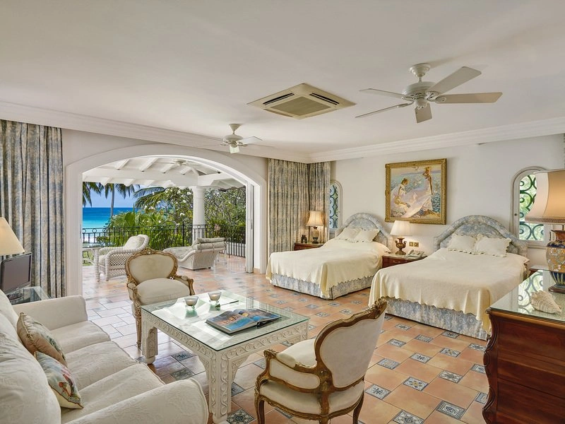 Вилла 557 m2 с садом в Сент-Джеймс, Барбадос