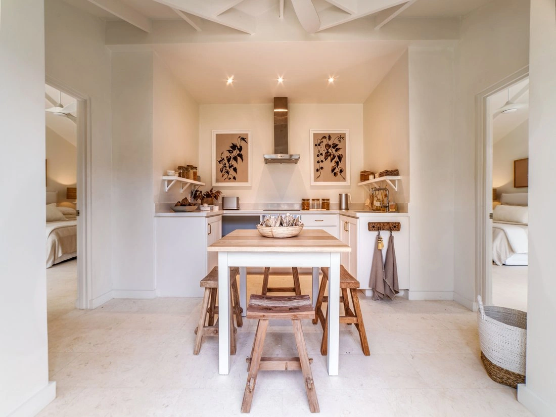 Вилла 378 m2 с открытым бассейном в Сент-Джеймс, Барбадос