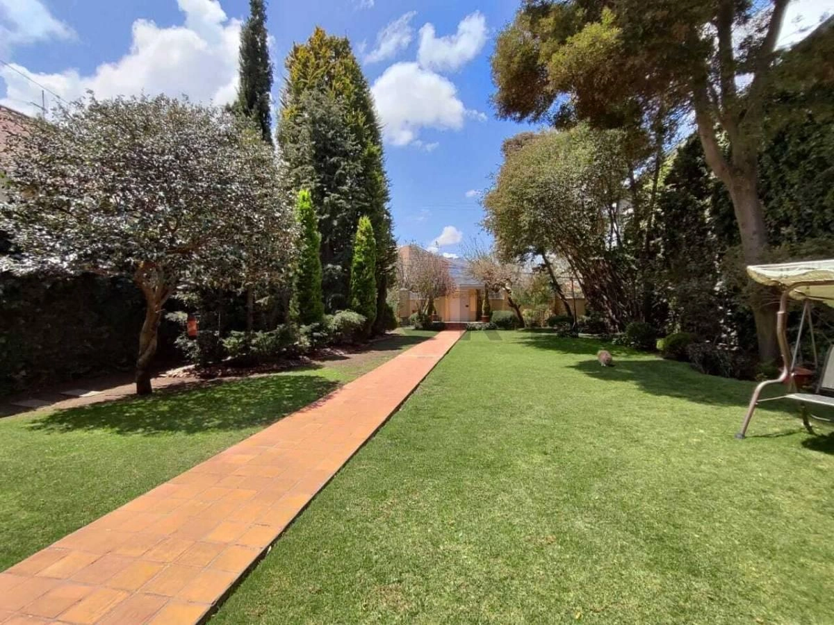 Дом 5+1 с видом на город в Ла-Пасе, Боливия