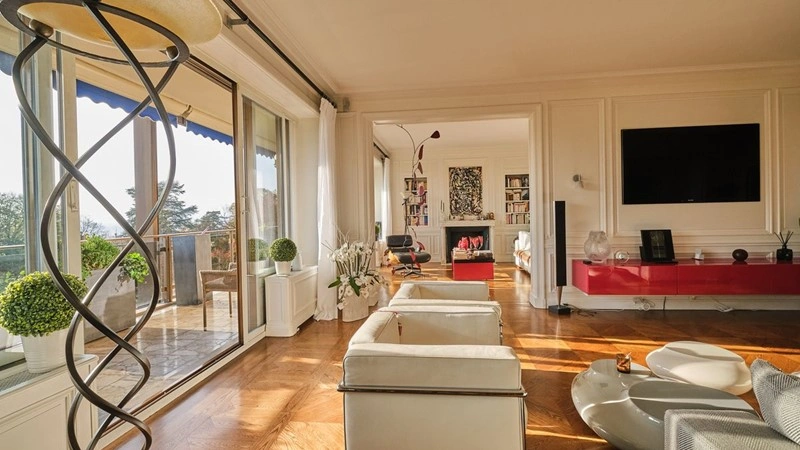 Семейная квартира 3+1 в Лозанне, Швейцария