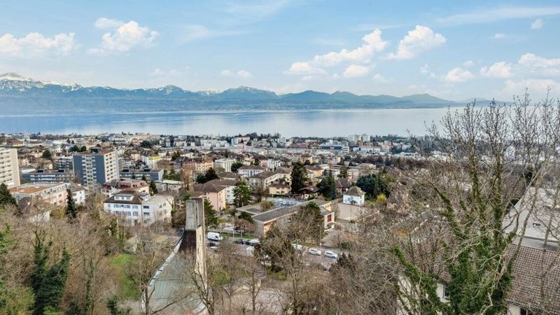 Просторный дом 6+1 в Лозанне, Швейцария