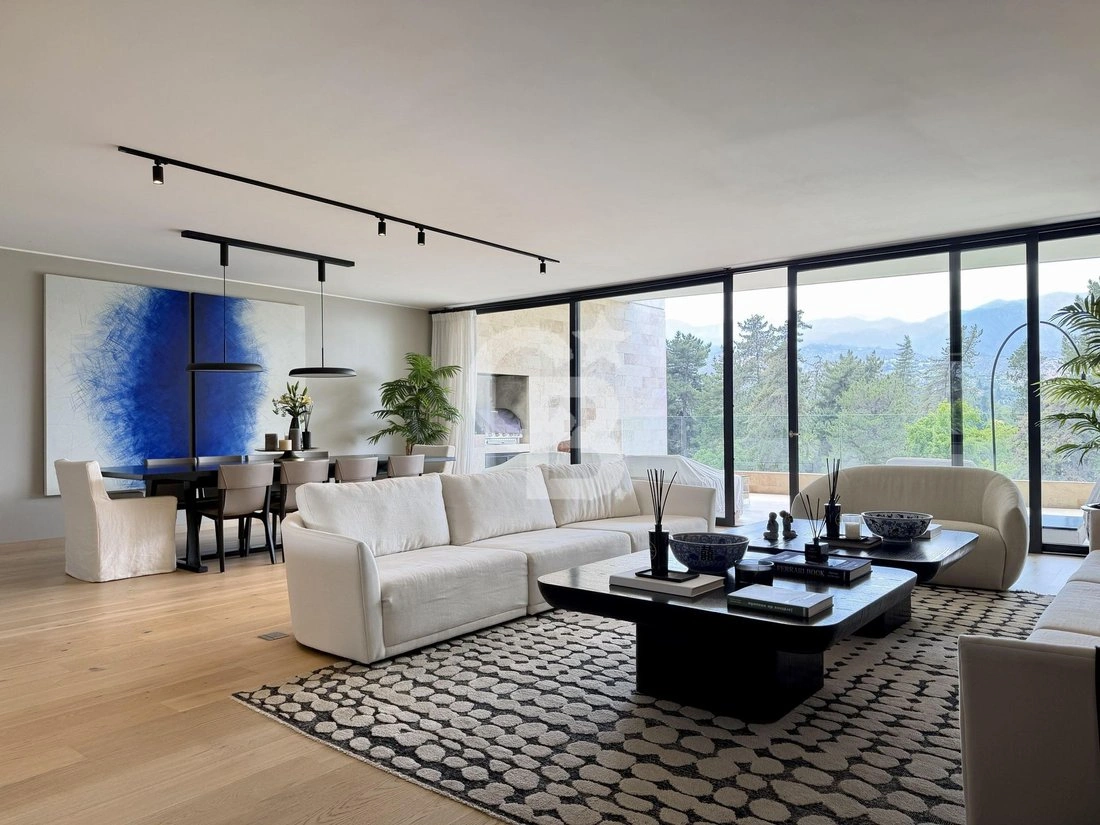 Квартира 3+1 с открытым парковочным местом в Сантьяго, Чили