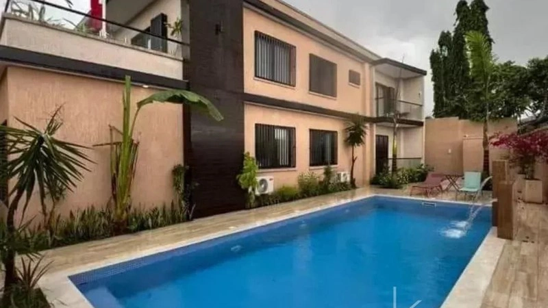 Квартира 3+1 с открытым бассейном в Абиджане, Кот-д'Ивуар