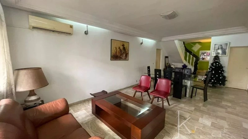 Вилла 276 m2 с открытым бассейном в Абиджане, Кот-д'Ивуар