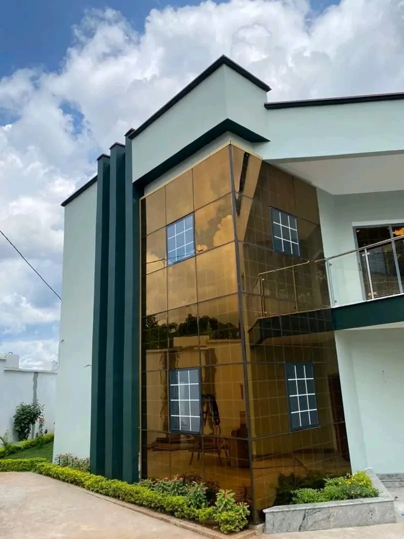 Дуплекс 170 m2 с открытым парковочным местом в Яунде, Камерун