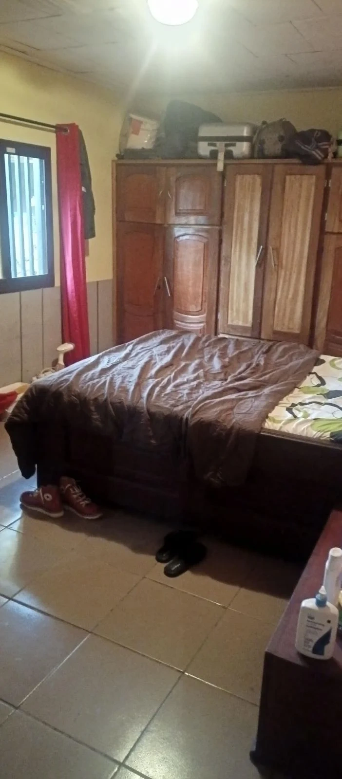 Вилла 500 m2 с лифтом в Яунде, Камерун