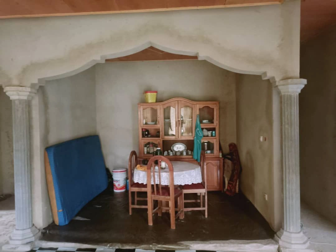 Дом 180 m² с открытым бассейном в Гаруа, Камерун