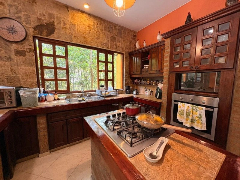 Дом 688 m2 с террасой в Кали, Колумбия