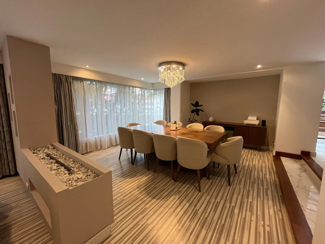 Дом 212 m2 с открытой кухней в Боготе, Колумбия