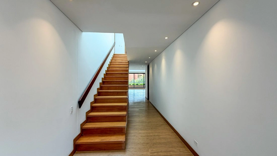 Дуплекс 286 m2 с балконом в Боготе, Колумбия