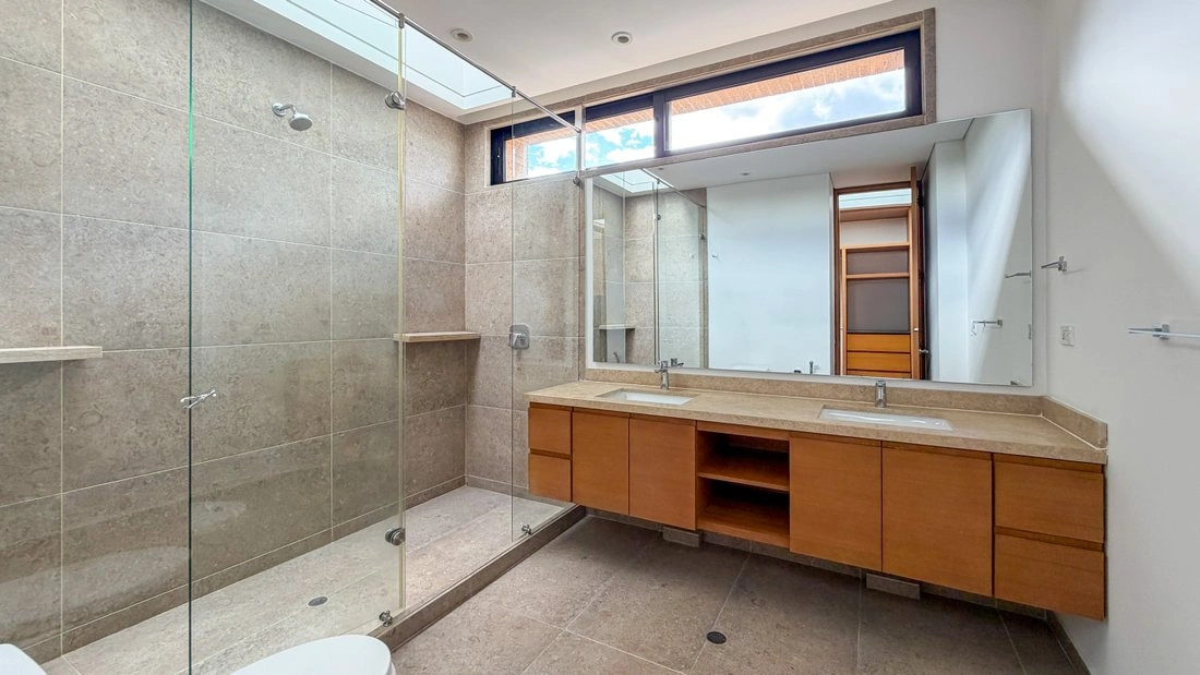 Дуплекс 286 m2 с балконом в Боготе, Колумбия