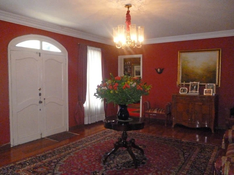 Дом 640 m2 с камином в Боготе, Колумбия