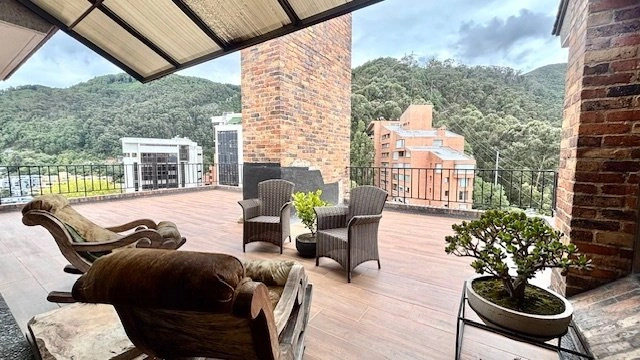 Пентхаус 4+1 в закрытом жилом комплексе в Боготе, Колумбия