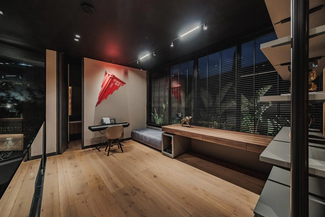 Дом 800 m2 с открытой кухней в Медельине, Колумбия