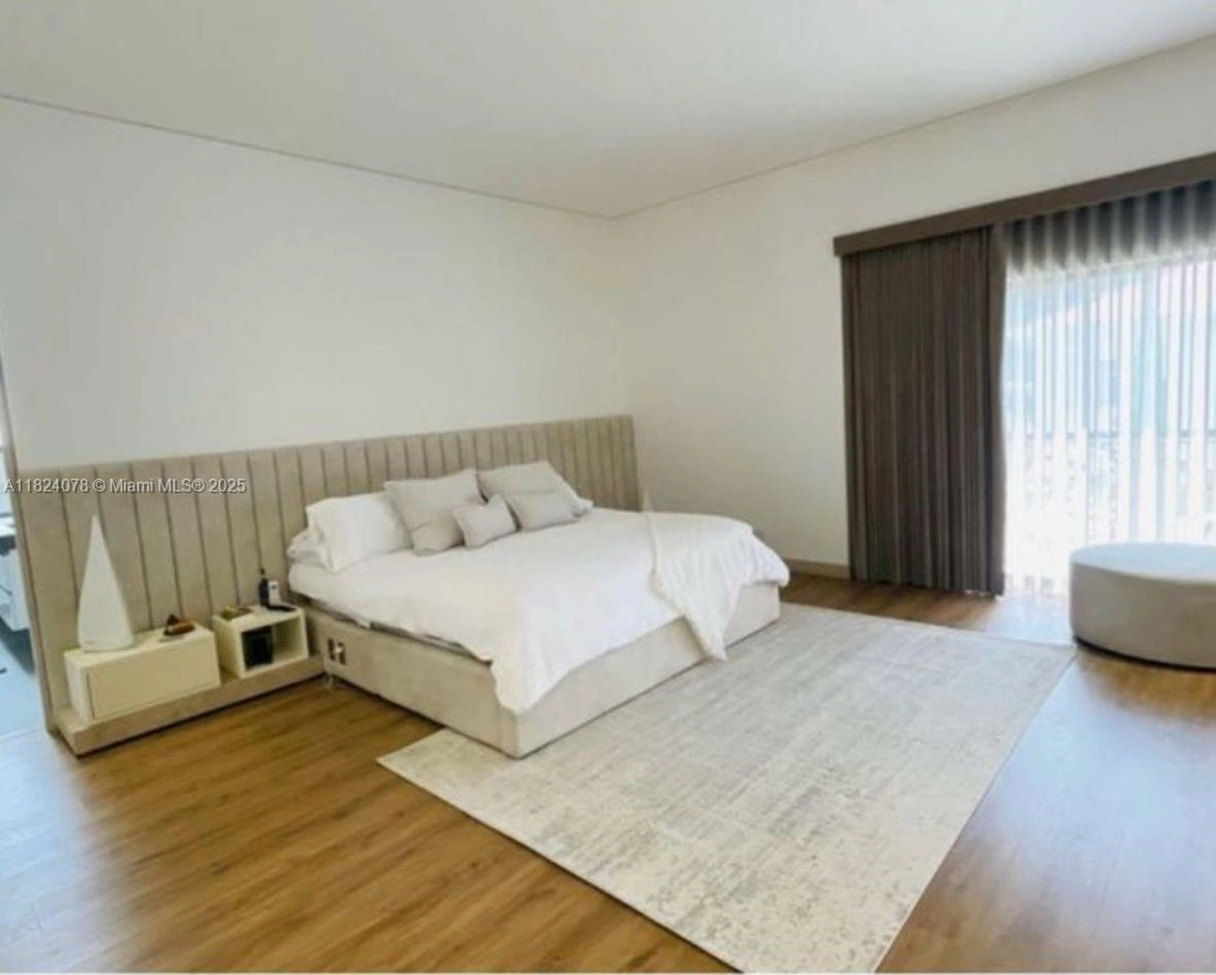 Дом 480 m2 с джакузи в Медельине, Колумбия