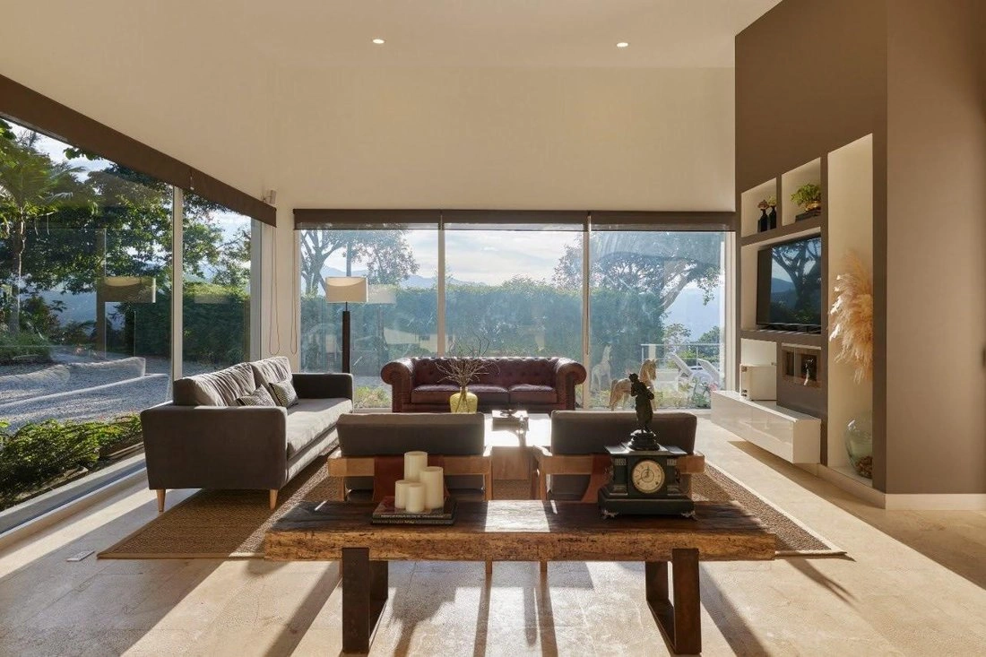 Дом 400 m2 с гардеробной в Медельине, Колумбия