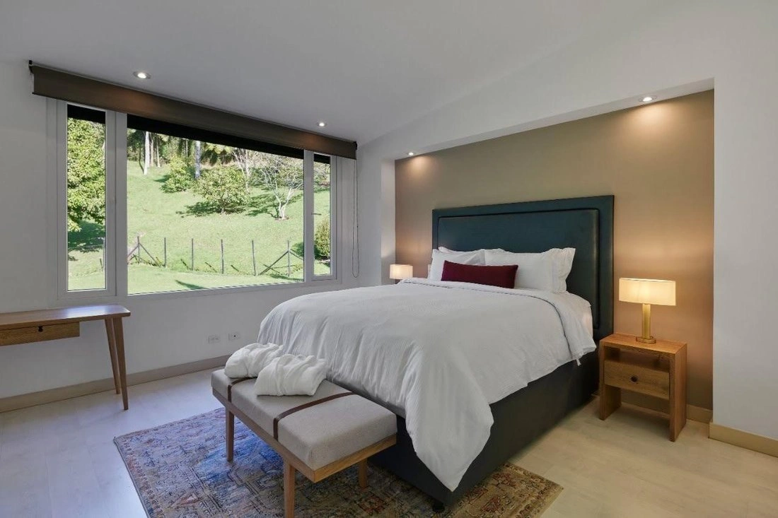 Дом 400 m2 с гардеробной в Медельине, Колумбия