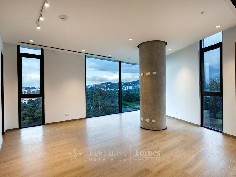 Квартира 460 m2 с крытым бассейном в Эскасу, Коста-Рика