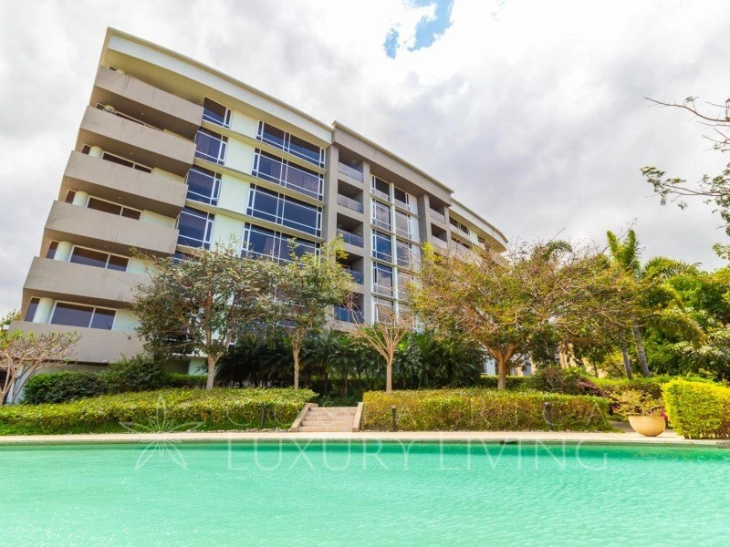 Пентхаус 3+1 с панорамным видом в Эскасу, Коста-Рика