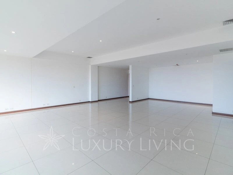 Пентхаус 3+1 с панорамным видом в Эскасу, Коста-Рика