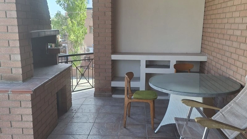 Дом 6+1 с камином в Лакатамии, Кипр