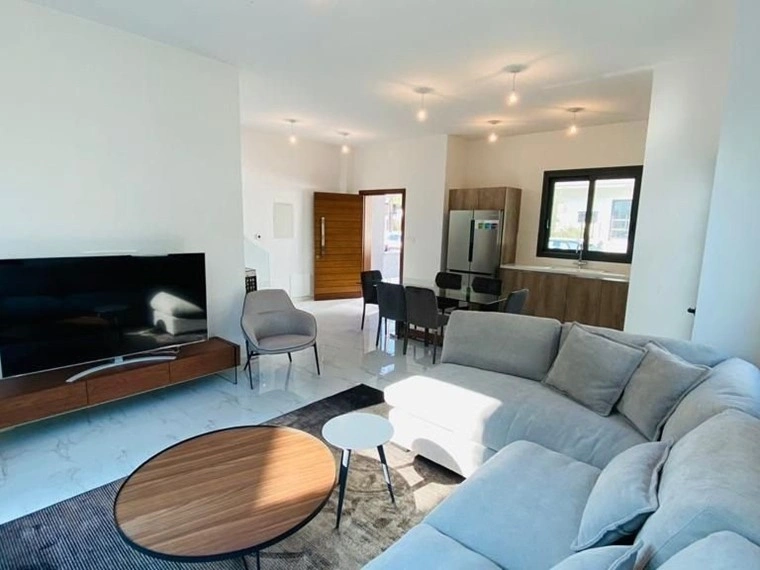 Таунхаус 107 м² с парковкой в Гермасогее, Кипр