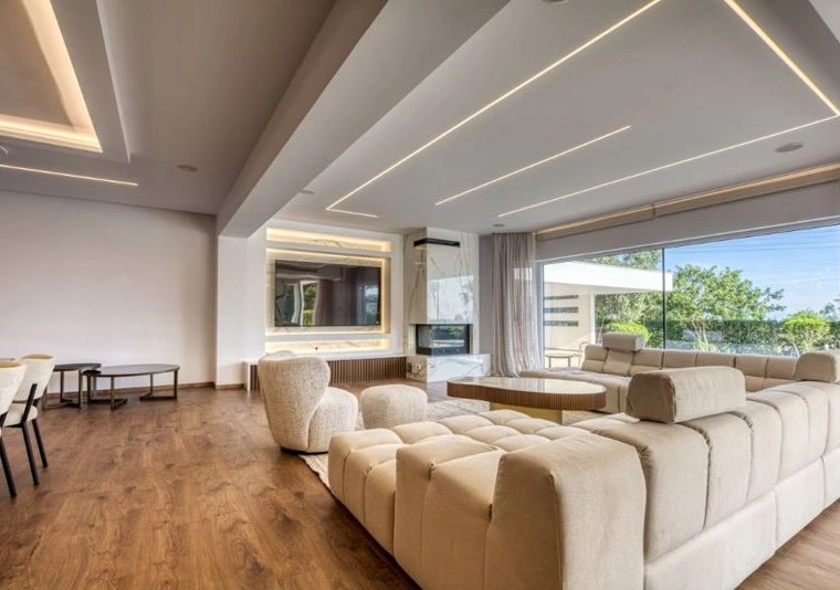 Дом 4+1 с гаражом в Паралимни, Кипр