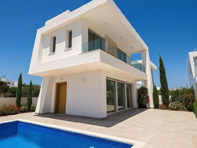 Вилла 143 m2 с садом в Паралимни, Кипр