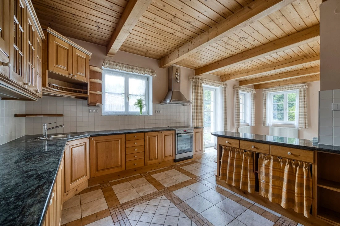 Дом с четырьмя спальнями в Праге, Чехия