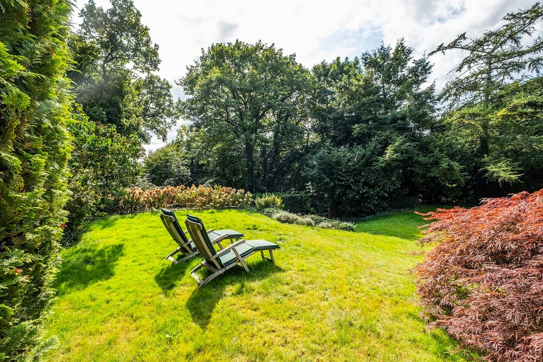 Вилла с крытым бассейном в Гамбурге, Германия