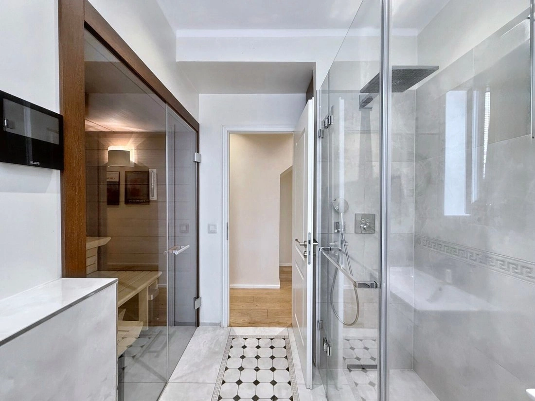 Дом с большим участком в Берлине, Германия