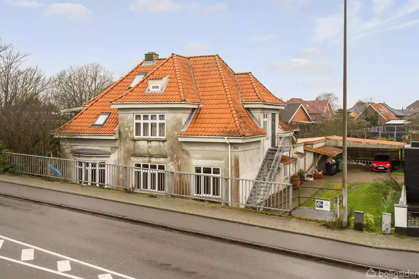 Просторная квартира с 4 спальнями в Эсбьерге, Дания