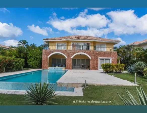 Престижная вилла с 4 спальнями в Баваро, Доминиканская Республика