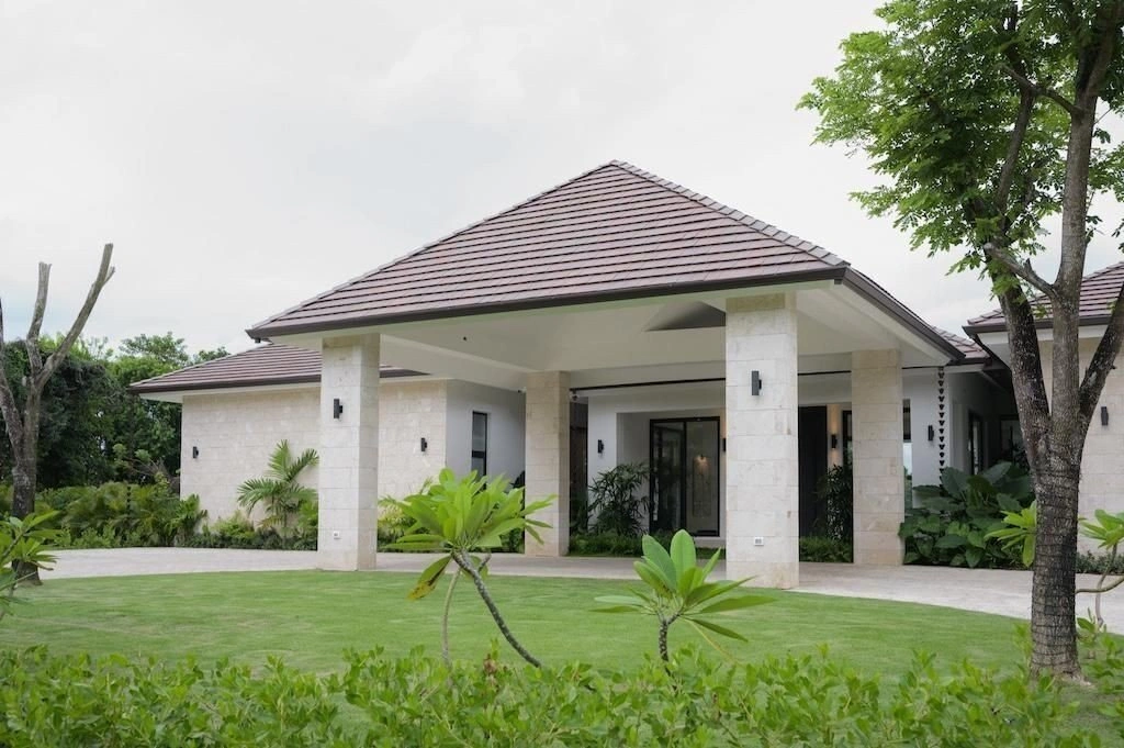 Вилла 730 m2 с открытым бассейном в Пунта-Кане, Доминиканская Республика