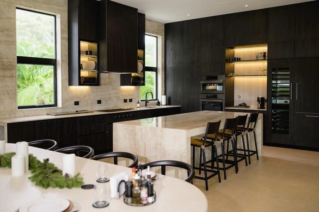 Вилла 730 m2 с открытым бассейном в Пунта-Кане, Доминиканская Республика