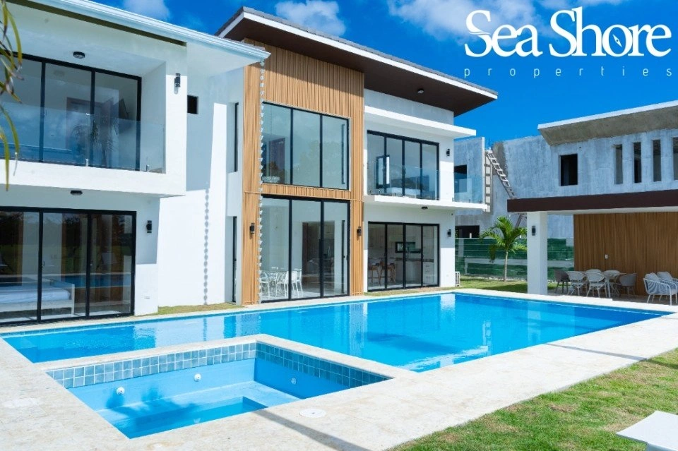 Вилла 8+1 с открытой кухней в Пунта-Кана, Доминиканская Республика