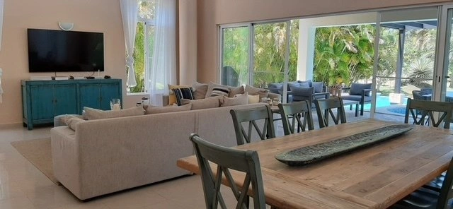 Вилла 340 m2 с открытым бассейном в Пунта-Кане, Доминиканская Республика