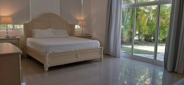 Вилла 340 m2 с открытым бассейном в Пунта-Кане, Доминиканская Республика