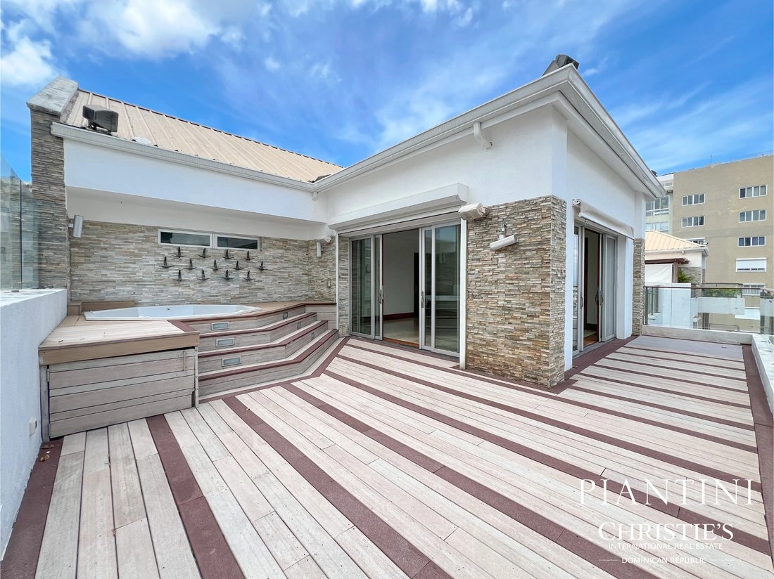 Пентхаус 4+1 с садом в Санто-Доминго, Доминиканская Республика