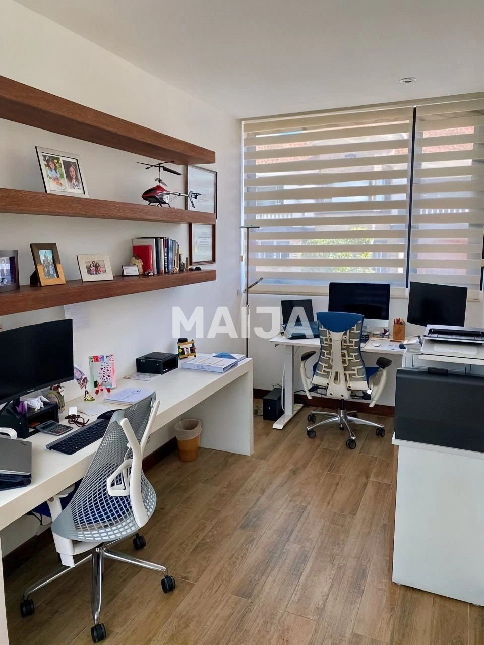 Дом 368 m2 с открытой кухней в Кито, Эквадор