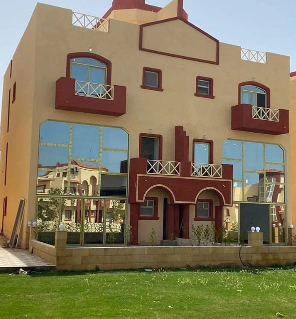 Вилла 5+1 с роскошной отделкой в Александрии, Египте